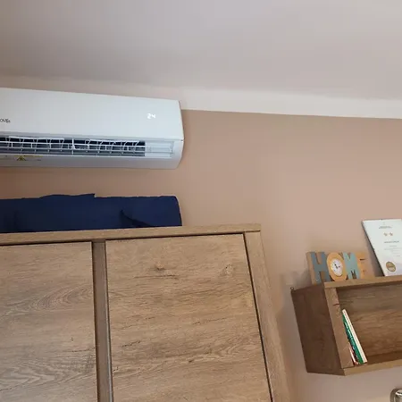 Apartament Hunyadi Utcai Garzon